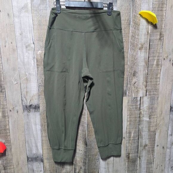 Lululemon Align Jogger Crop *23" Dark Olive Green Sz 10 - Picture 2 of 5